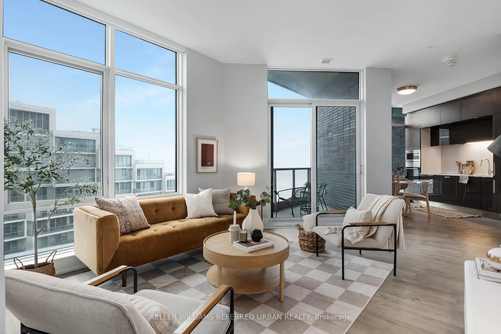 Photo 15 of Unit SPH 22, 1 Edgewater Drive, Toronto, Waterfront Communities — HOMEH