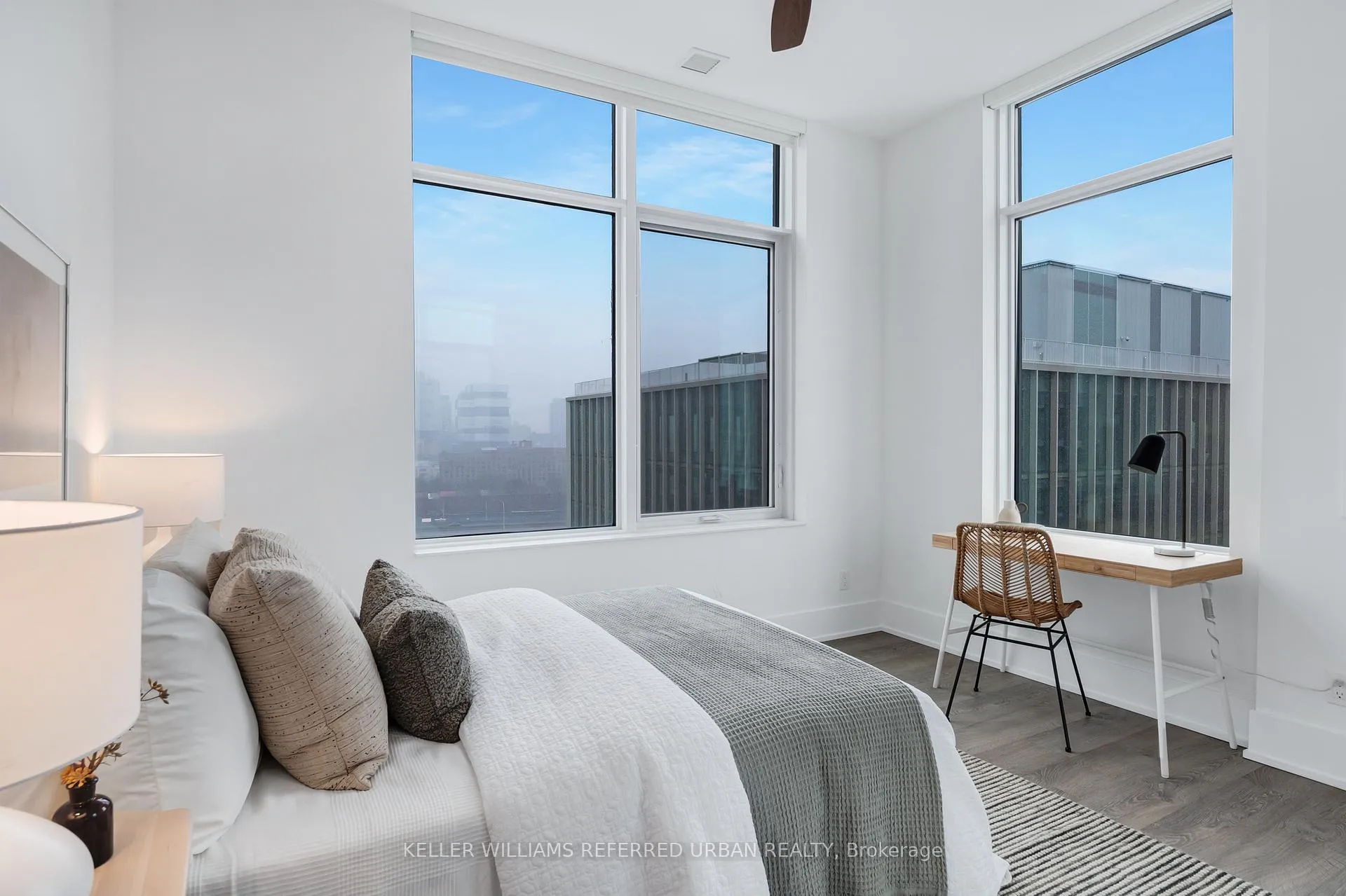 Photo 19 of Unit SPH 22, 1 Edgewater Drive, Toronto, Waterfront Communities — HOMEH