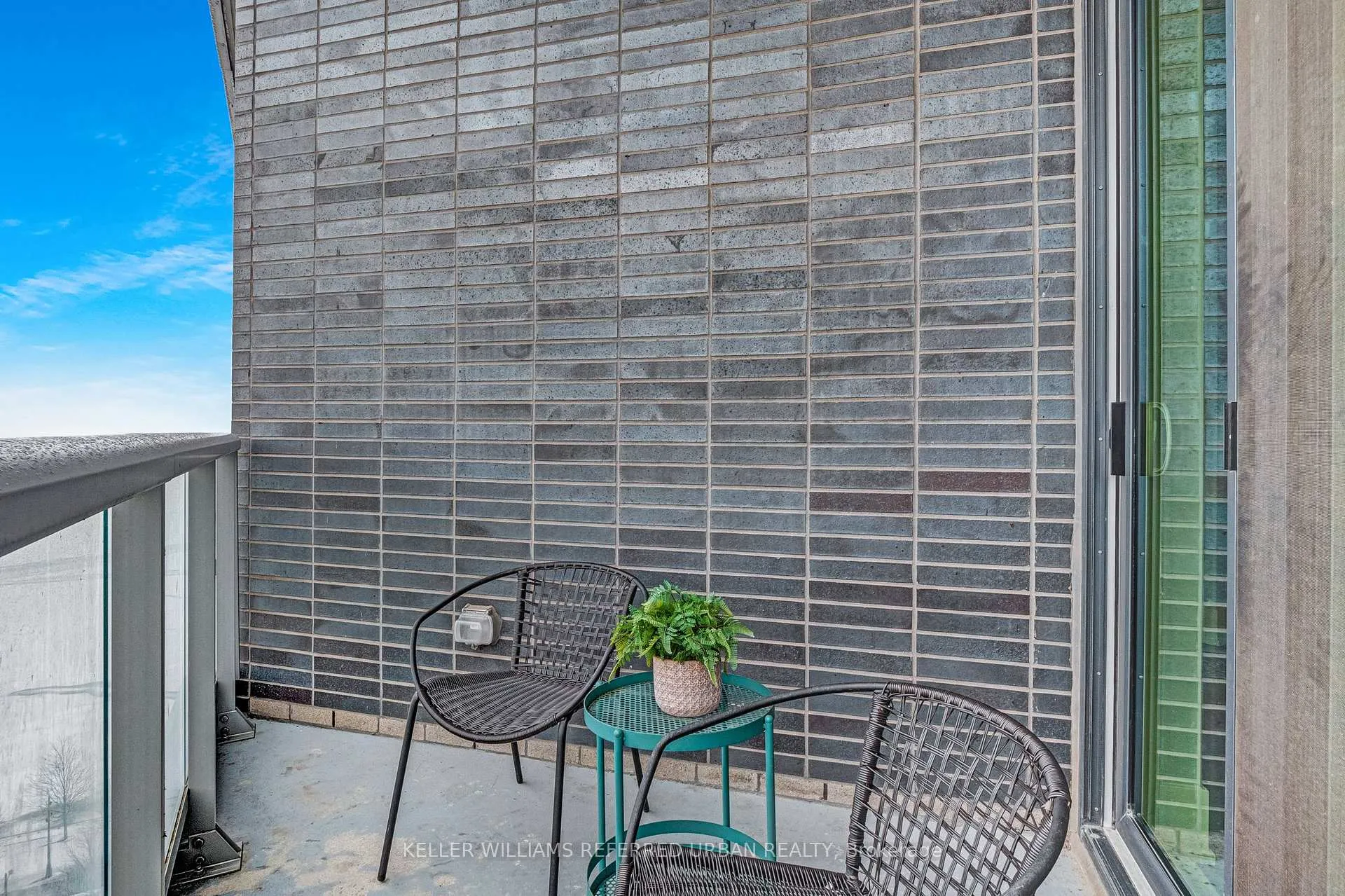 Photo 27 of Unit SPH 22, 1 Edgewater Drive, Toronto, Waterfront Communities — HOMEH