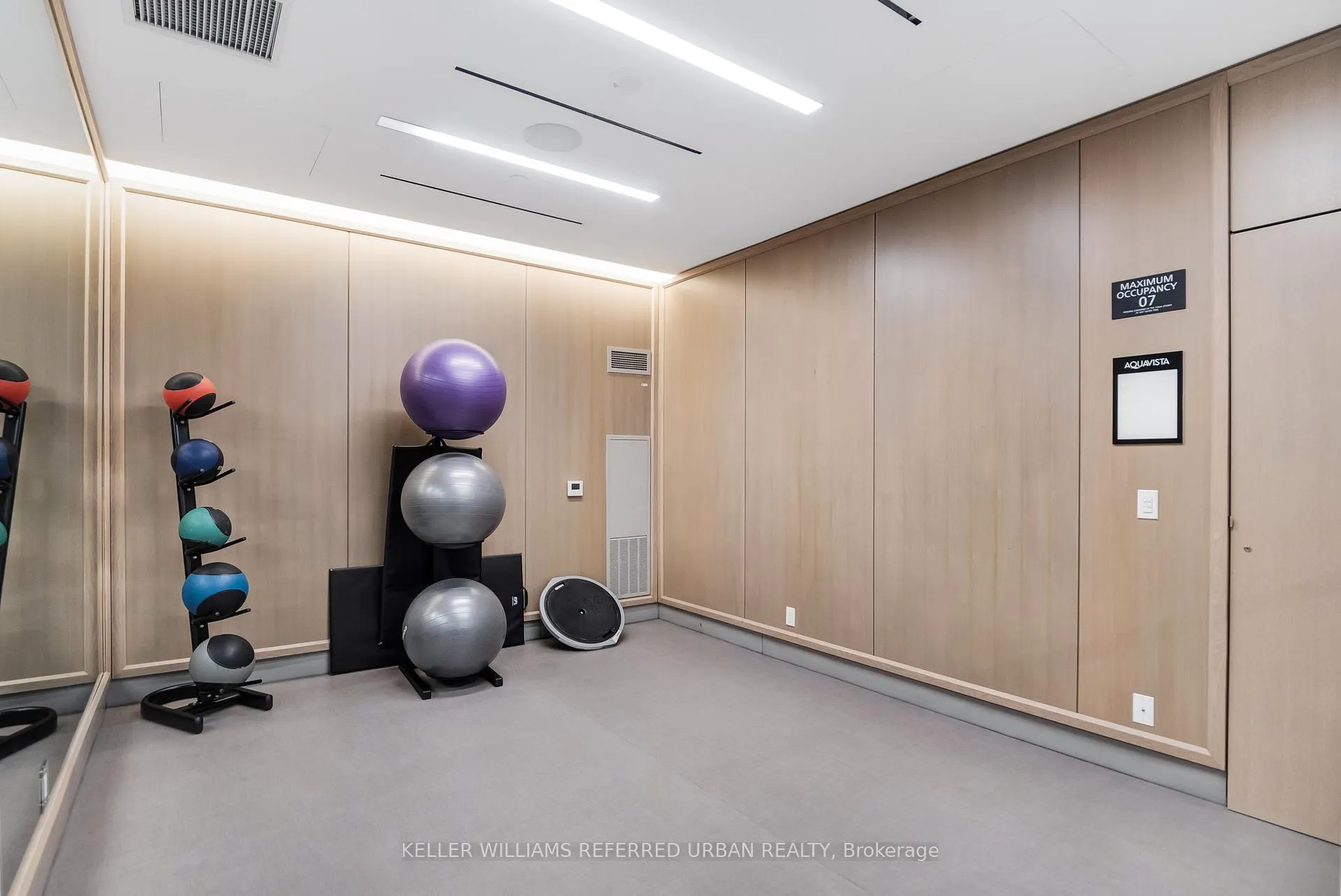 Photo 33 of Unit SPH 22, 1 Edgewater Drive, Toronto, Waterfront Communities — HOMEH
