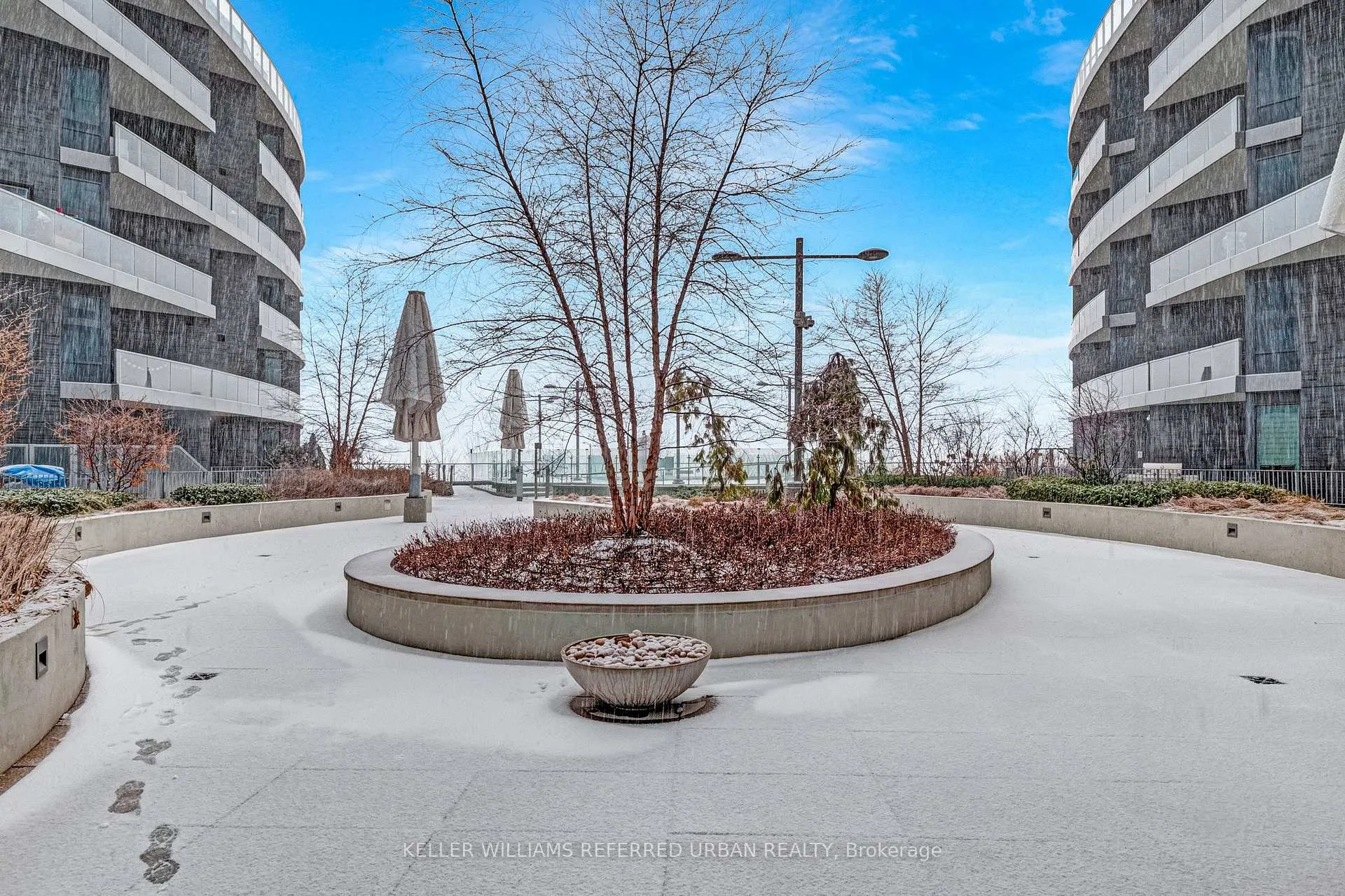Photo 47 of Unit SPH 22, 1 Edgewater Drive, Toronto, Waterfront Communities — HOMEH