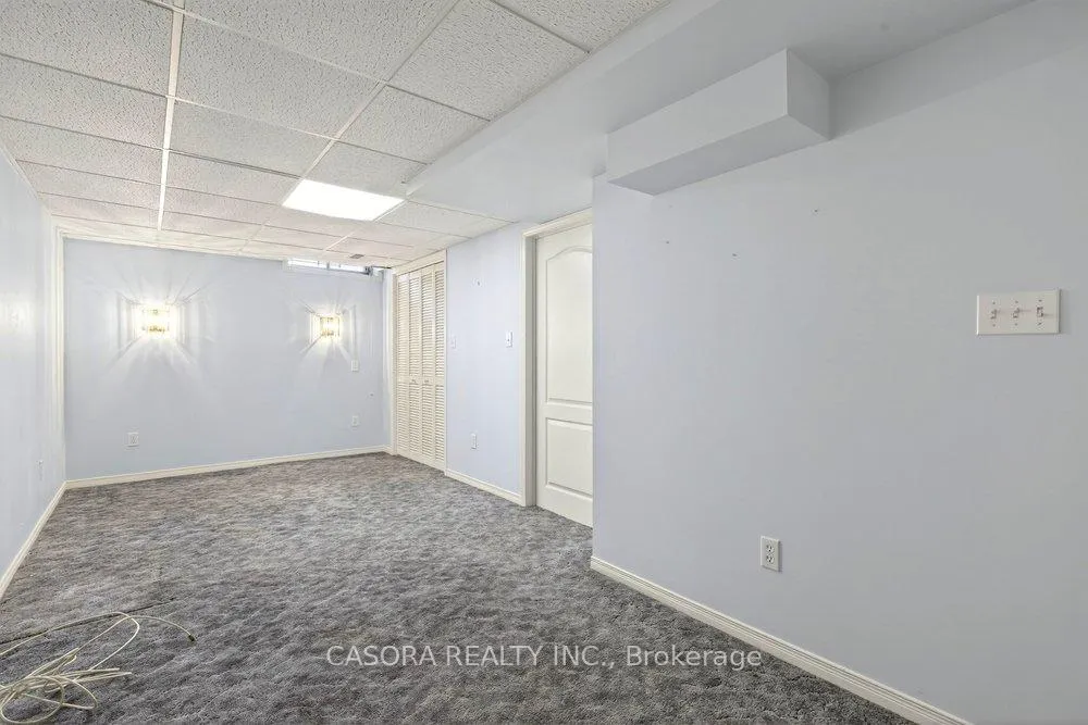 Photo 24 of 39 Foxborough Drive, Hamilton, Ancaster — HOMEH