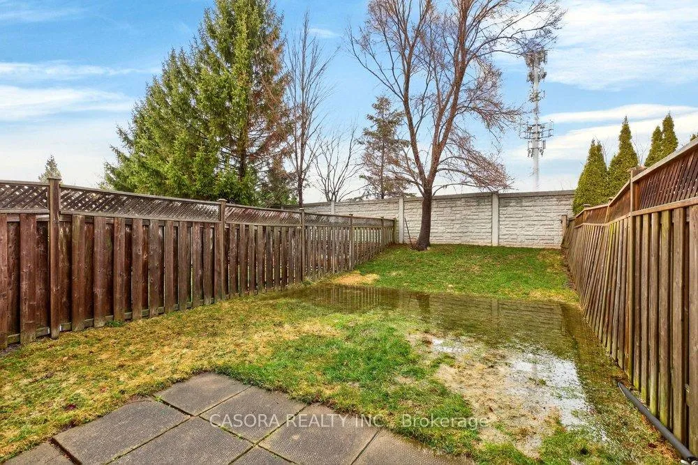 Photo 29 of 39 Foxborough Drive, Hamilton, Ancaster — HOMEH