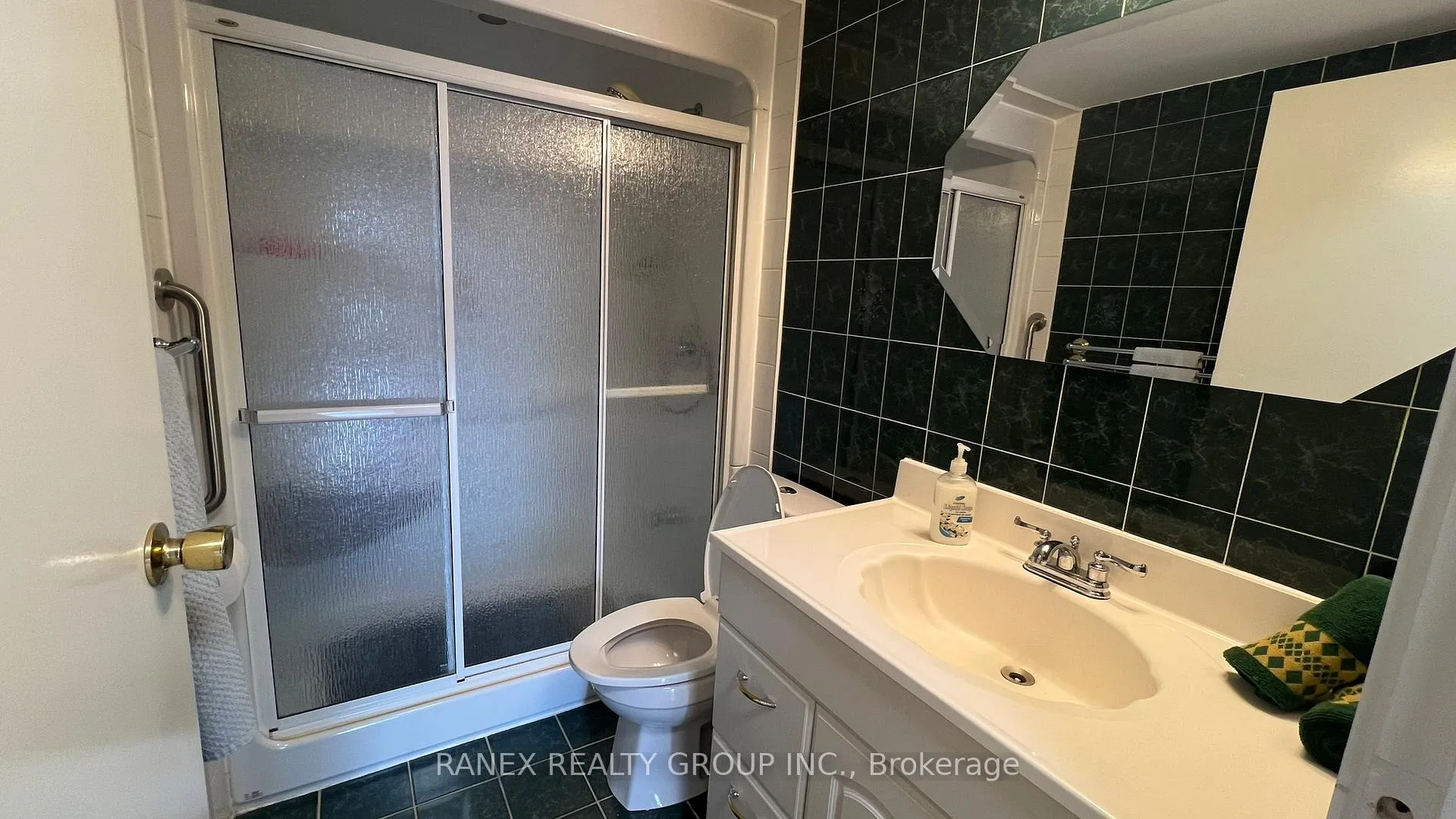 Photo 19 of Unit 1012, 18 Knightsbridge Road, Brampton, Queen Street Corridor — HOMEH