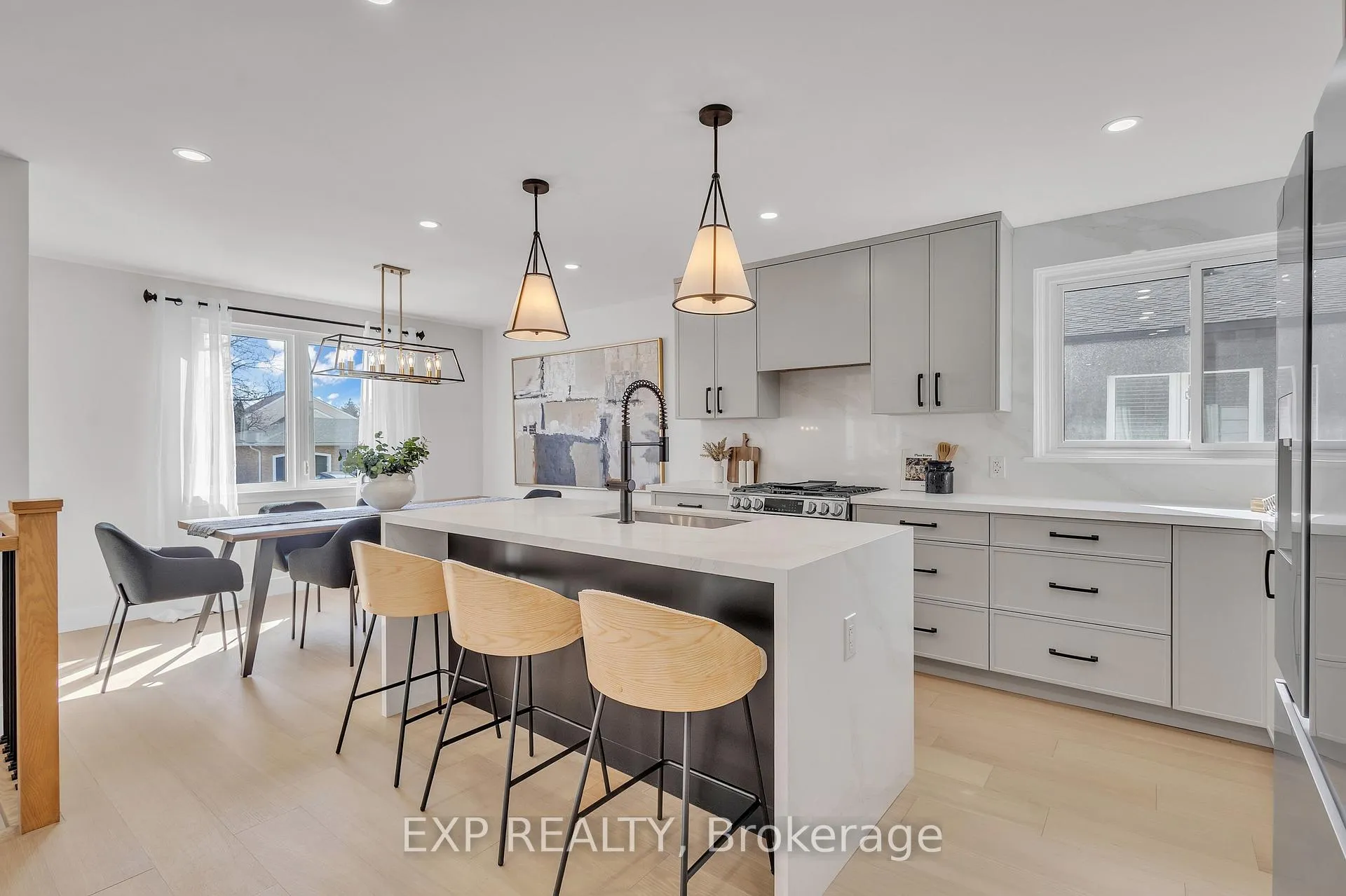 Photo 7 of 4185 Sutherland Crescent, Burlington, Shoreacres — HOMEH