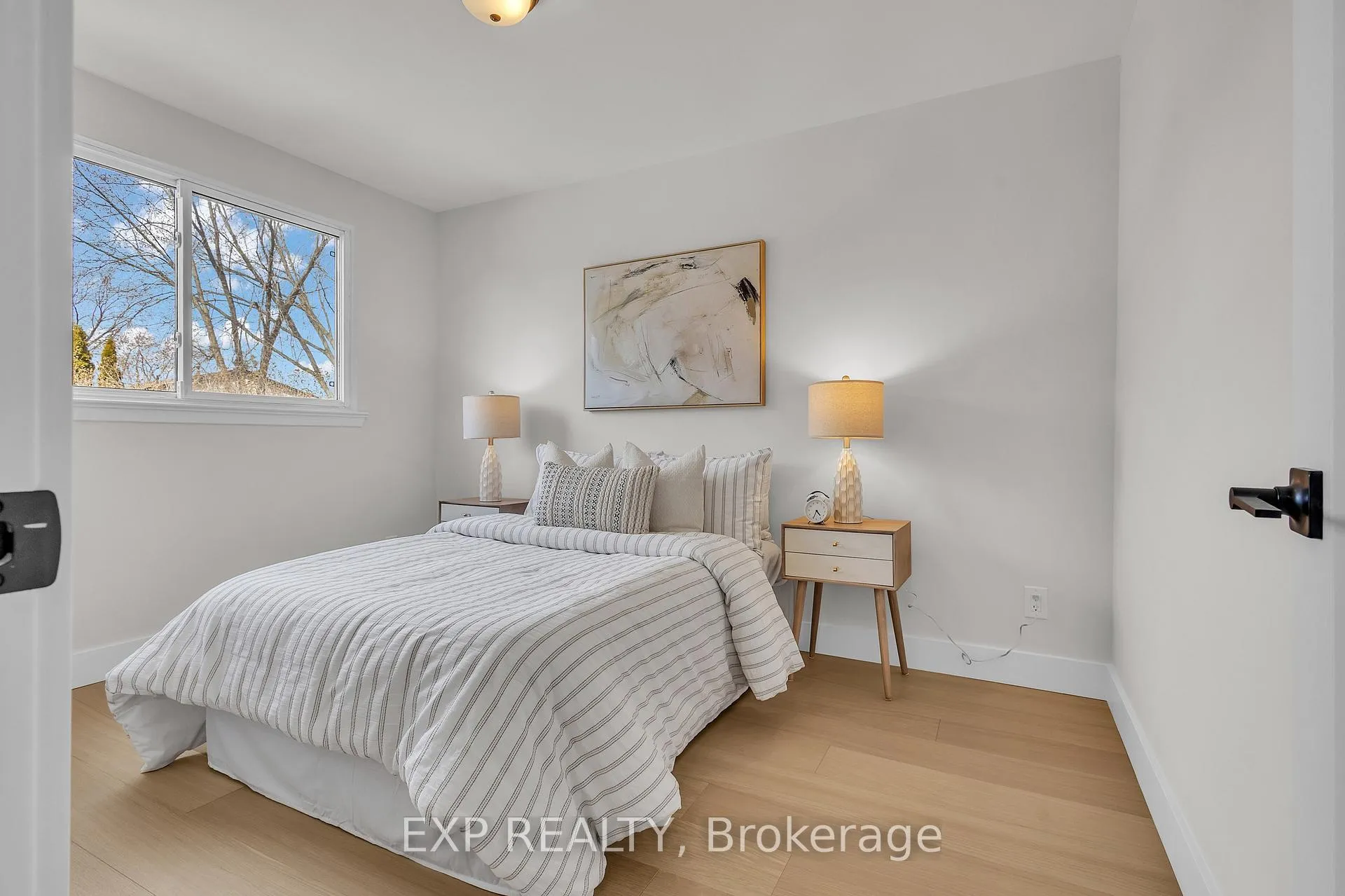 Photo 19 of 4185 Sutherland Crescent, Burlington, Shoreacres — HOMEH