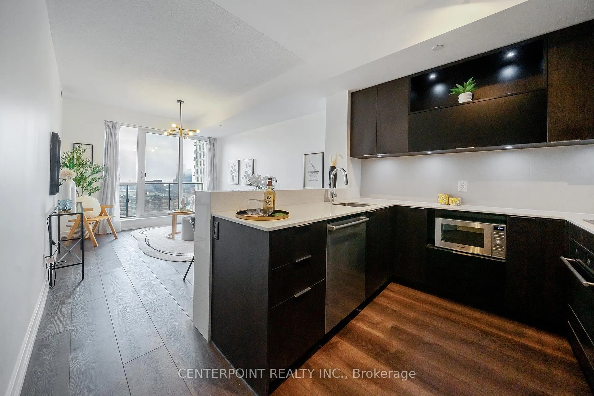 Photo 3 of Unit 1603, 170 Sumach Street, Toronto, Regent Park — HOMEH