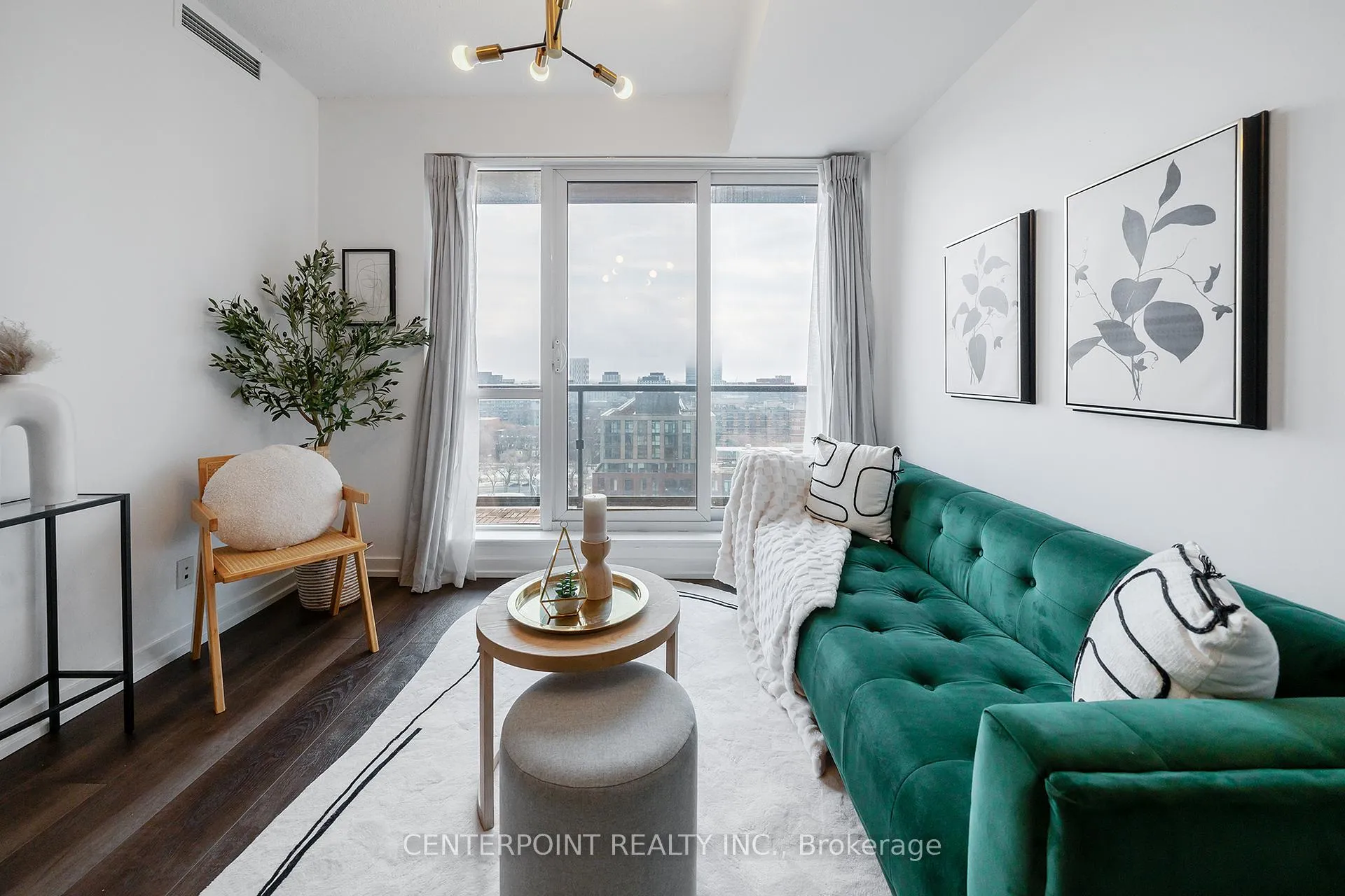 Photo 4 of Unit 1603, 170 Sumach Street, Toronto, Regent Park — HOMEH