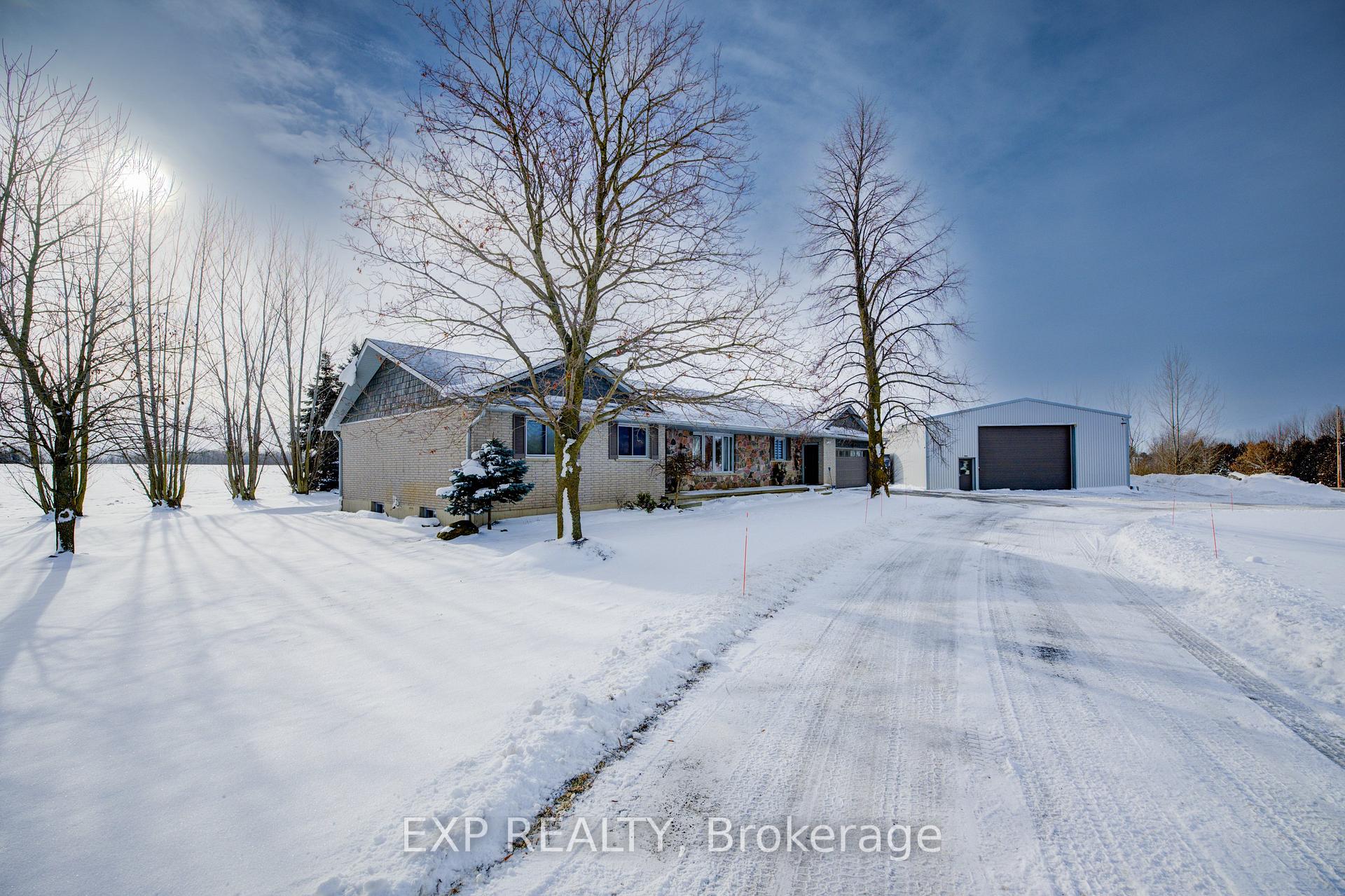 Photo 2 of 7998 Wellington Rd 7, Mapleton, Rural Mapleton — HOMEH