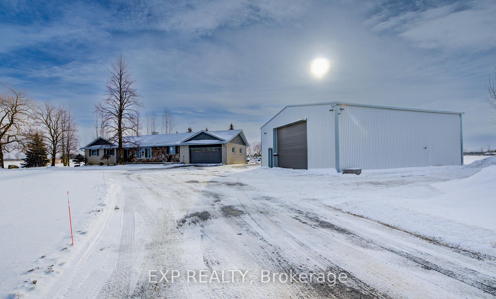Photo 3 of 7998 Wellington Rd 7, Mapleton, Rural Mapleton — HOMEH