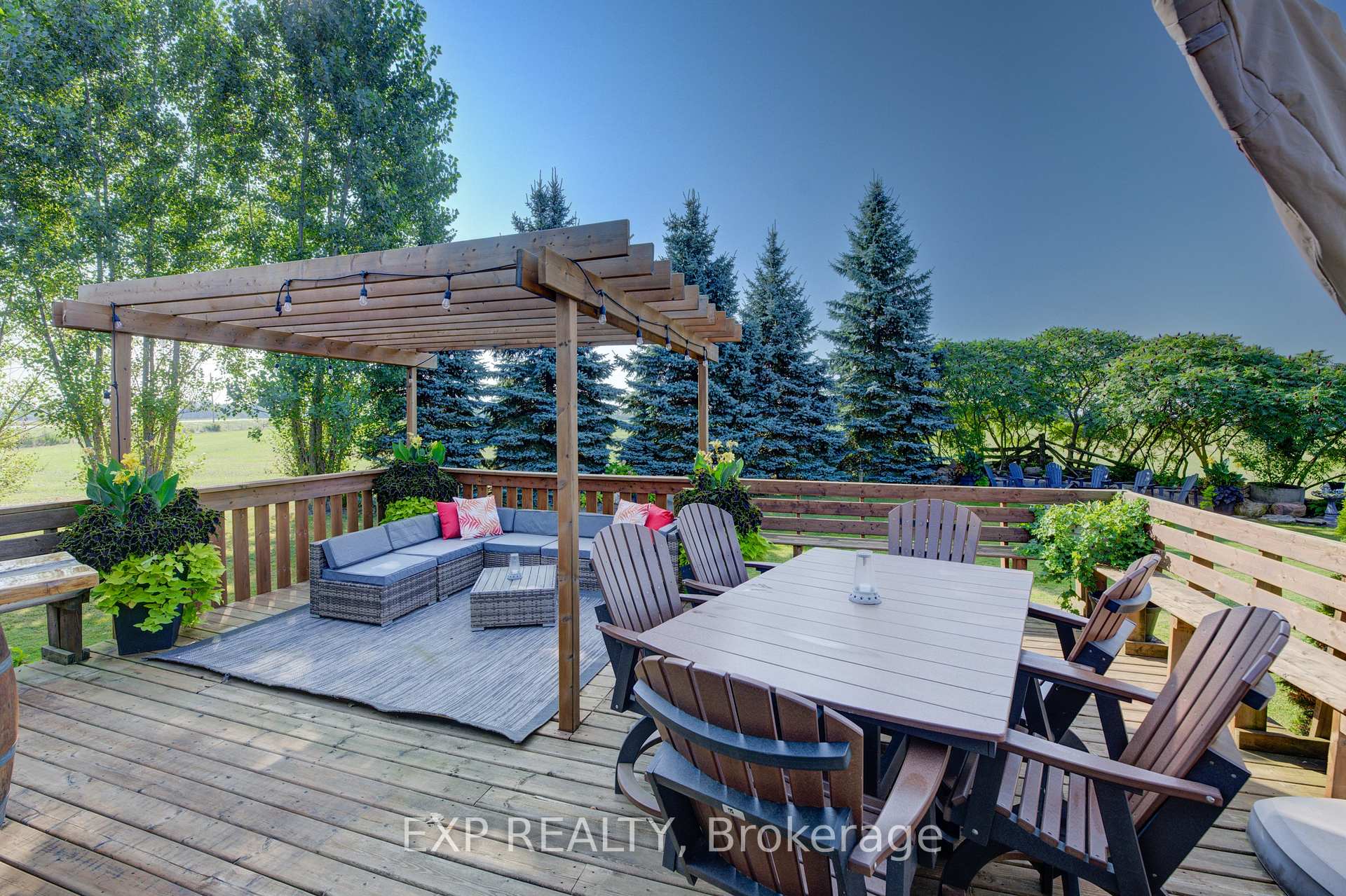 Photo 12 of 7998 Wellington Rd 7, Mapleton, Rural Mapleton — HOMEH