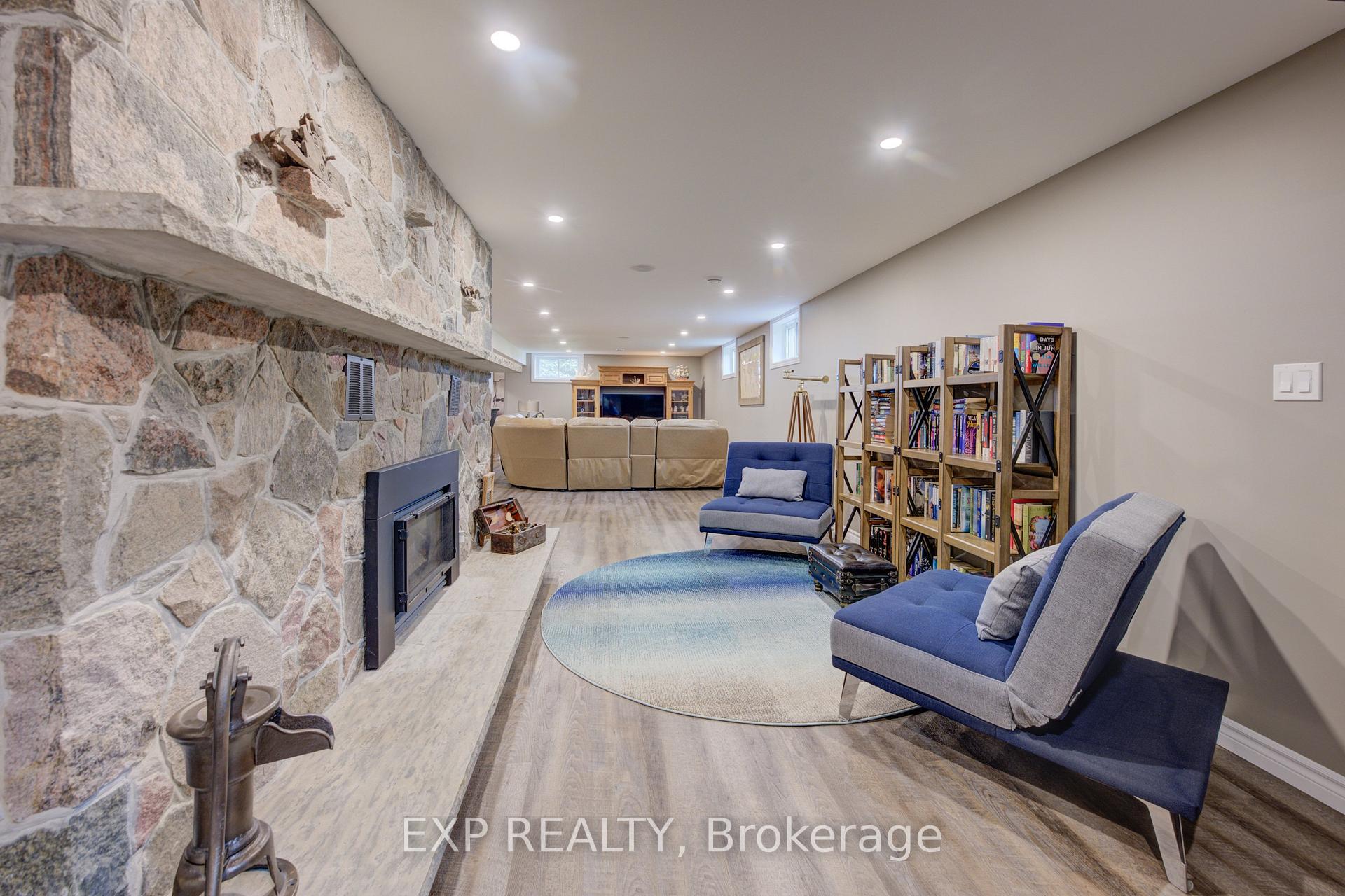 Photo 28 of 7998 Wellington Rd 7, Mapleton, Rural Mapleton — HOMEH