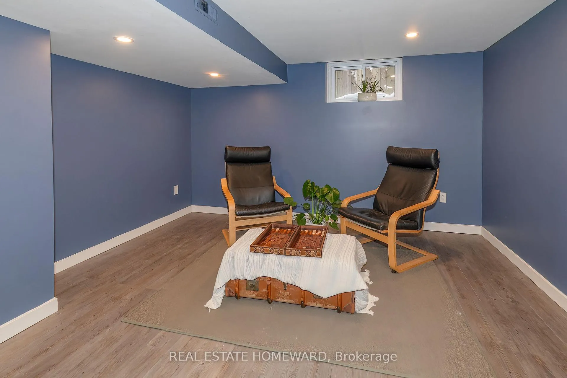 Photo 7 of 237 Ferris Road, Toronto, O'Connor-Parkview — HOMEH