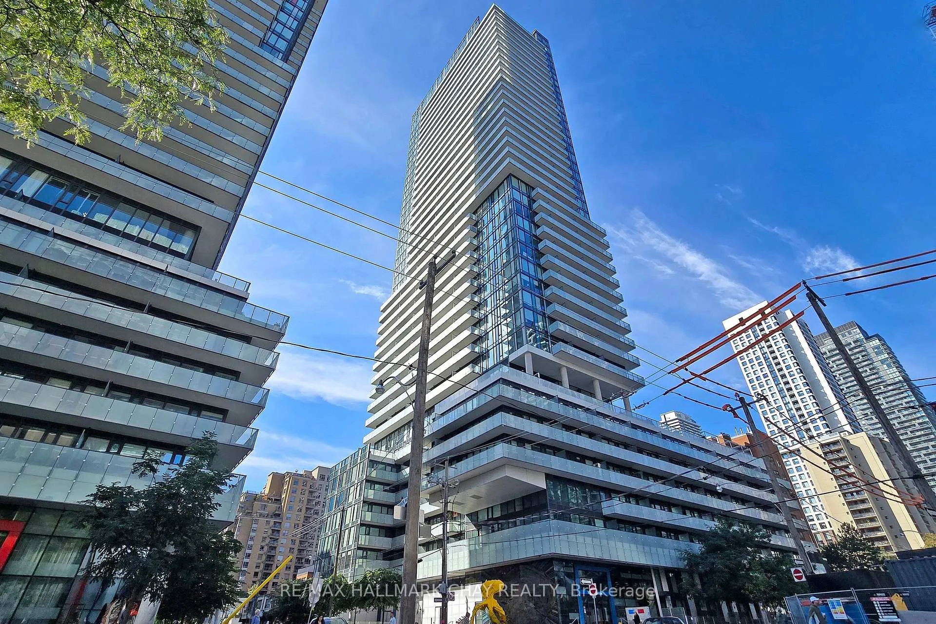 Photo 1 of Unit 3305, 161 Roehampton Avenue, Toronto, Mount Pleasant West — HOMEH