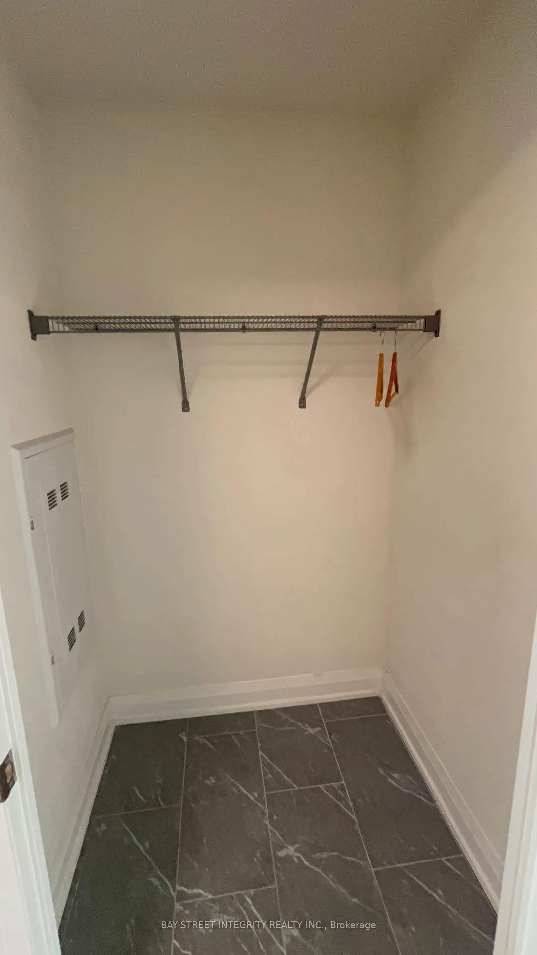 Photo 12 of Unit 1207, 18 Water Walk Drive W, Markham, Unionville — HOMEH