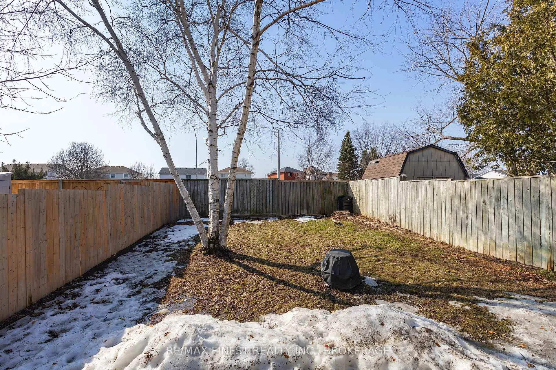 Photo 7 of 1055 Springfield Drive, Kingston, City Southwest — HOMEH