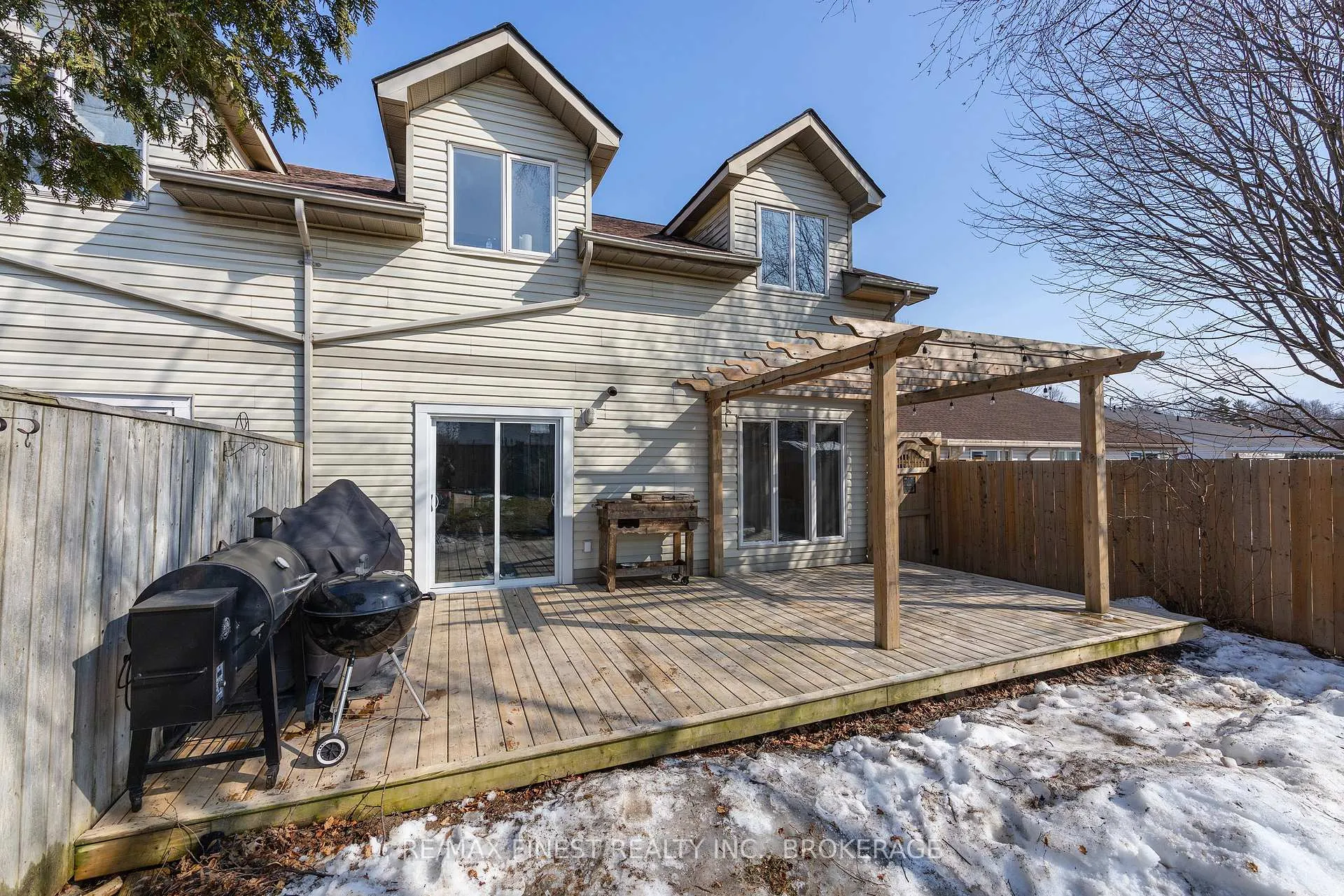 Photo 11 of 1055 Springfield Drive, Kingston, City Southwest — HOMEH
