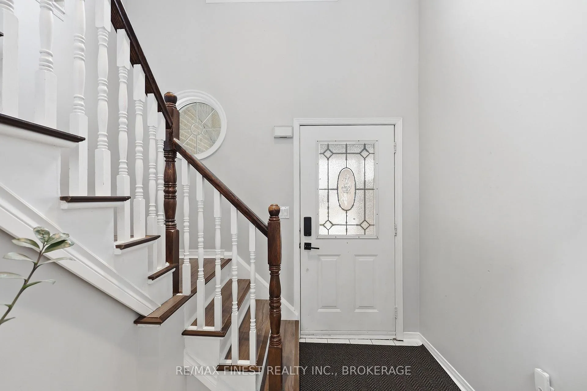 Photo 14 of 1055 Springfield Drive, Kingston, City Southwest — HOMEH
