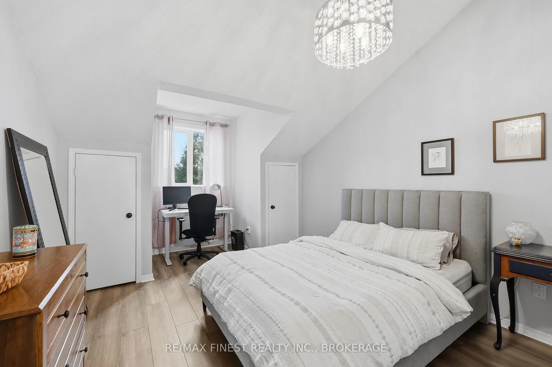 Photo 41 of 1055 Springfield Drive, Kingston, City Southwest — HOMEH