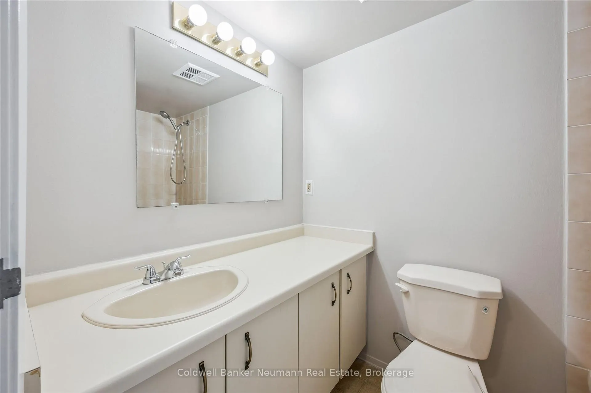 Photo 38 of Unit 405, 358 Waterloo Avenue, Guelph, Junction/Onward Willow — HOMEH