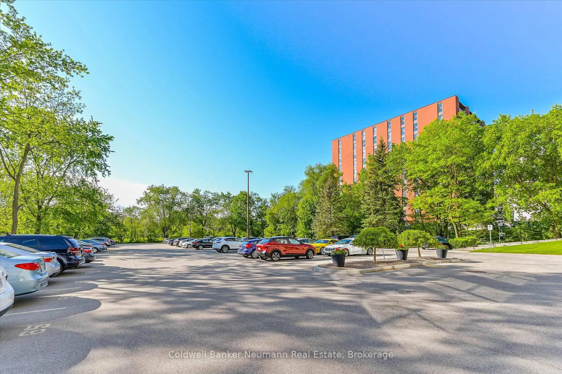Photo 45 of Unit 405, 358 Waterloo Avenue, Guelph, Junction/Onward Willow — HOMEH