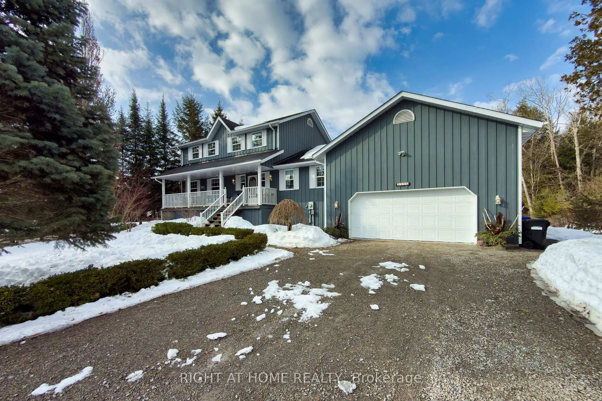Photo 2 of 3338 Warnica Avenue, Innisfil, Rural Innisfil — HOMEH