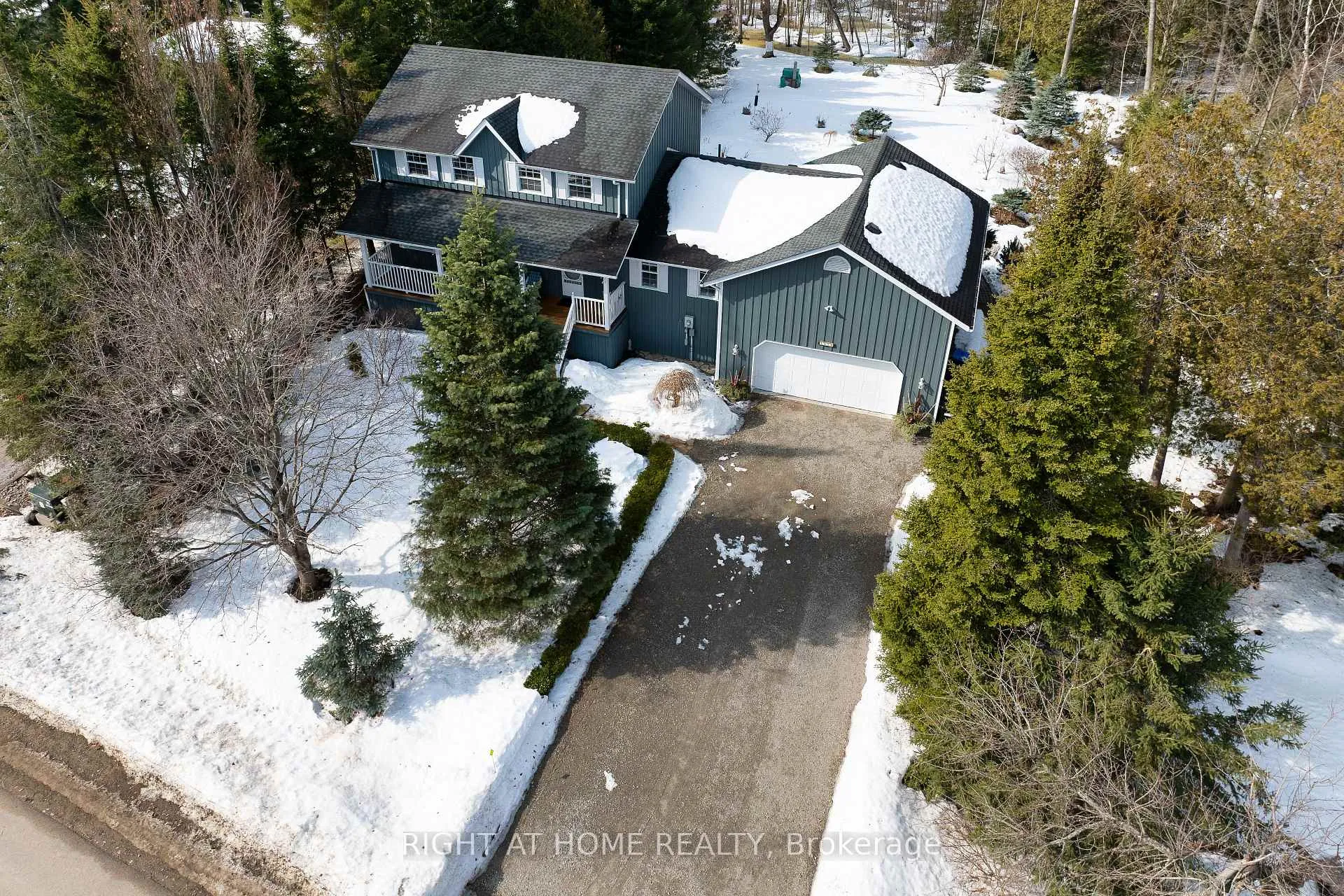 Photo 3 of 3338 Warnica Avenue, Innisfil, Rural Innisfil — HOMEH