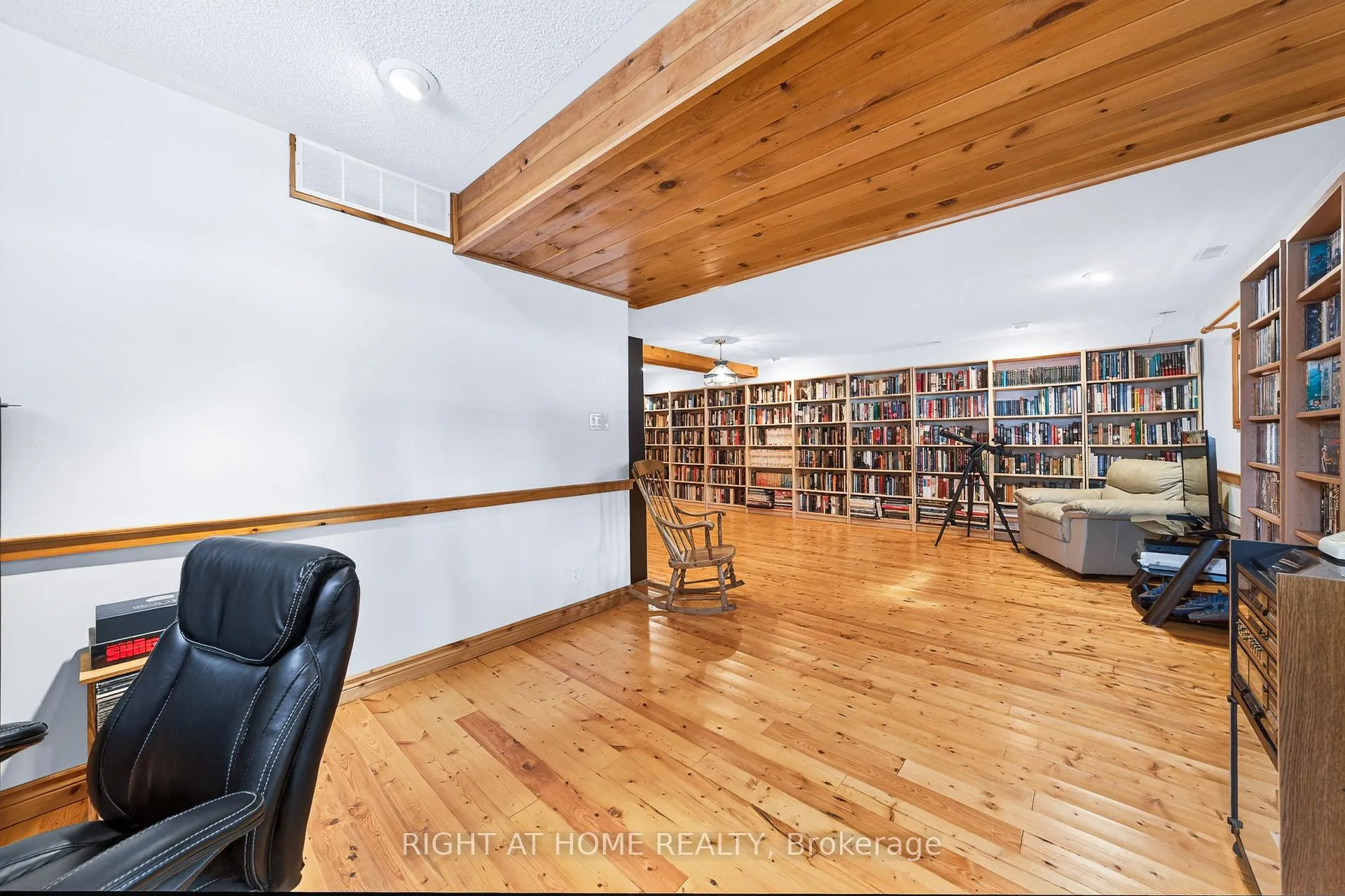 Photo 43 of 3338 Warnica Avenue, Innisfil, Rural Innisfil — HOMEH
