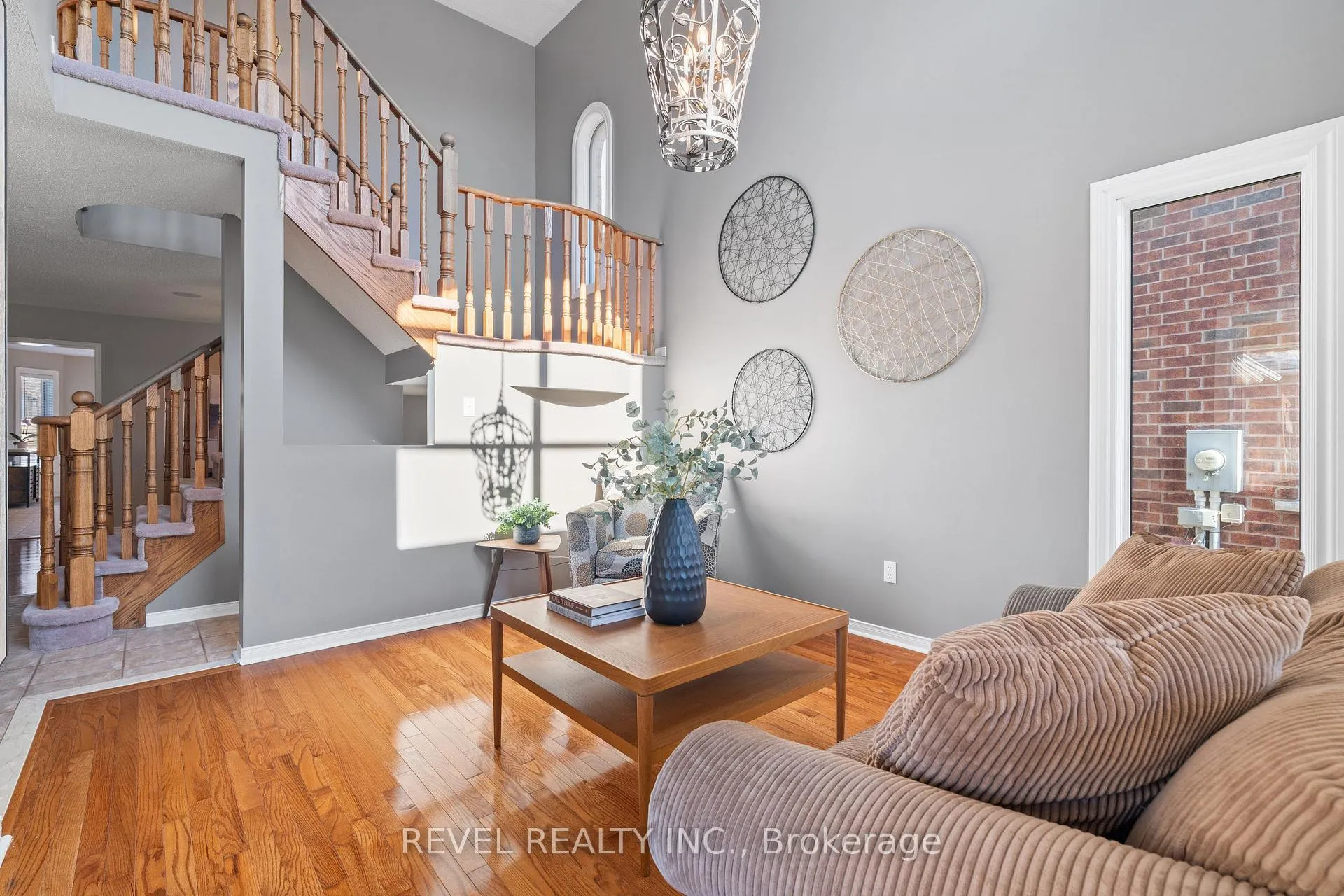 Photo 6 of 5417 Blue Spruce Avenue, Burlington, Orchard — HOMEH