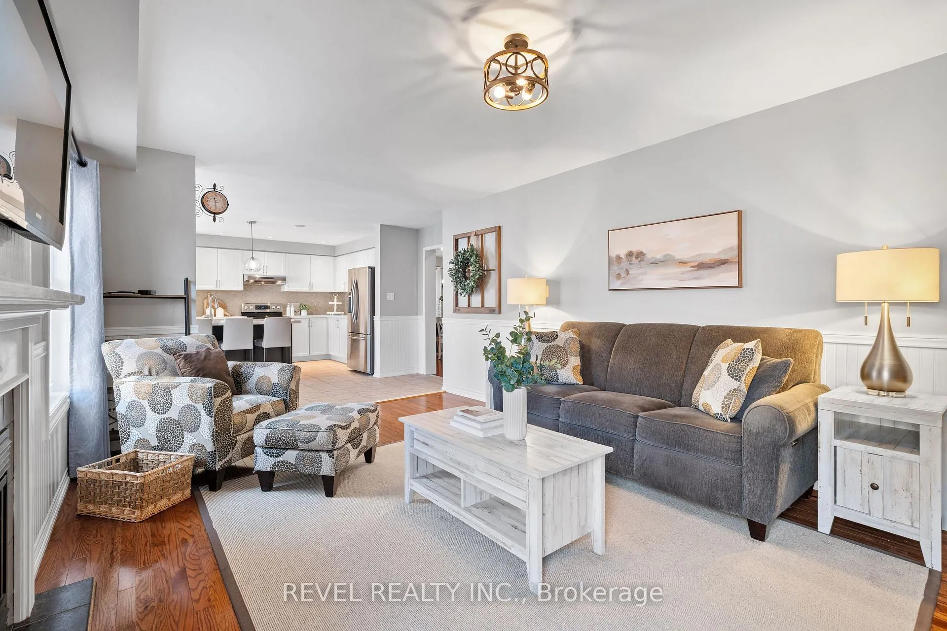 Photo 17 of 5417 Blue Spruce Avenue, Burlington, Orchard — HOMEH