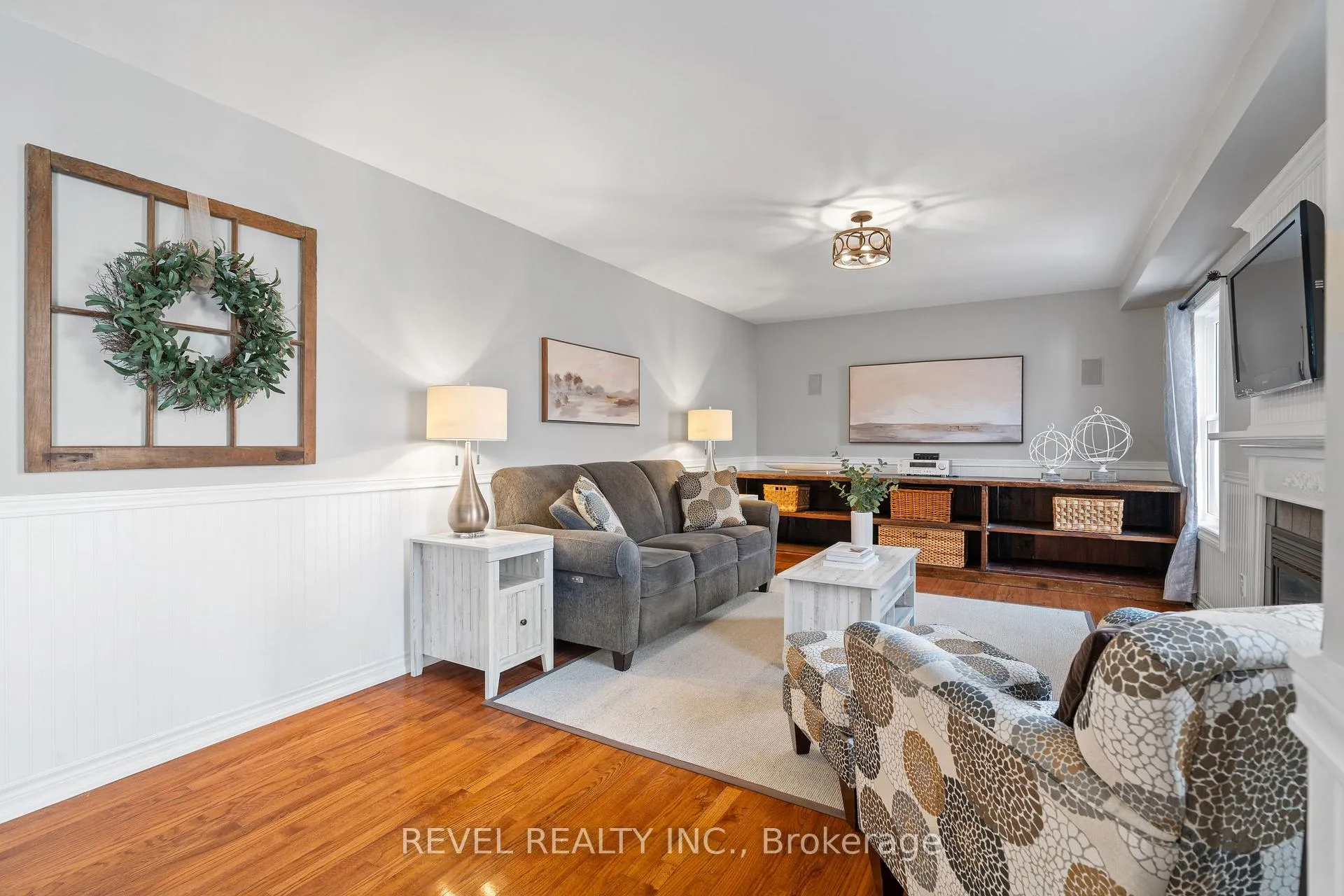 Photo 18 of 5417 Blue Spruce Avenue, Burlington, Orchard — HOMEH