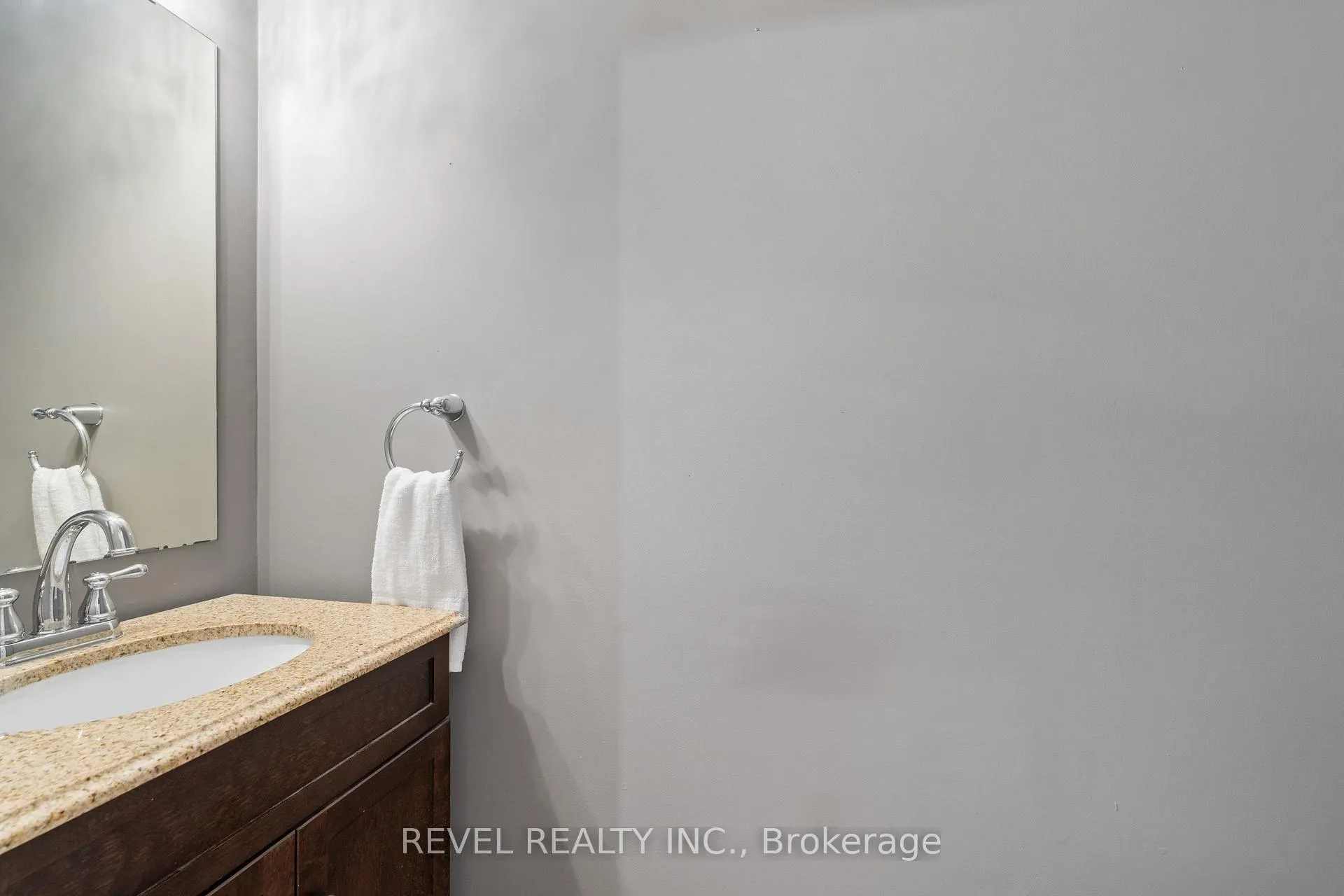 Photo 19 of 5417 Blue Spruce Avenue, Burlington, Orchard — HOMEH