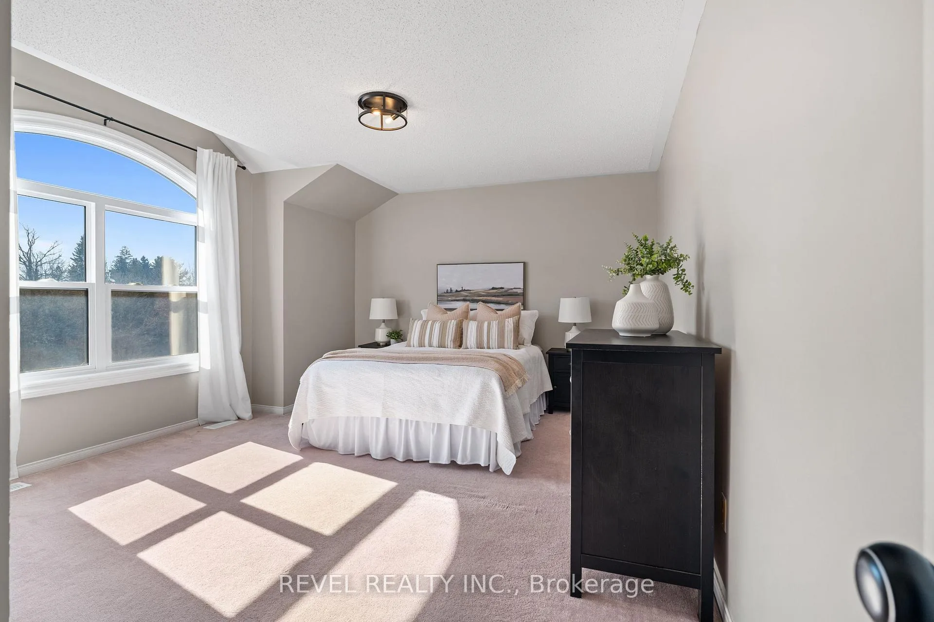 Photo 31 of 5417 Blue Spruce Avenue, Burlington, Orchard — HOMEH