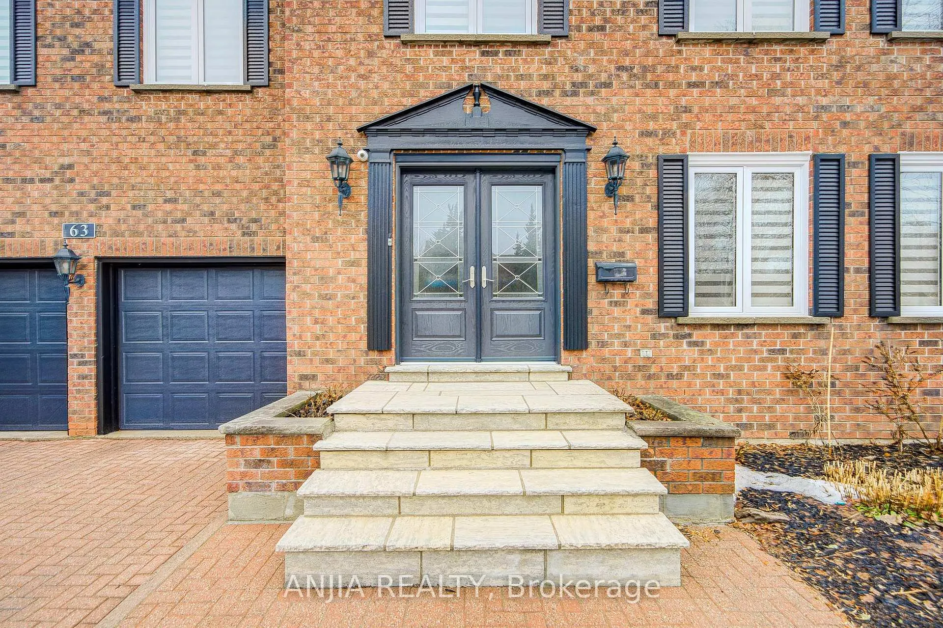 Photo 4 of 63 Reeve Drive, Markham, Markham Village — HOMEH