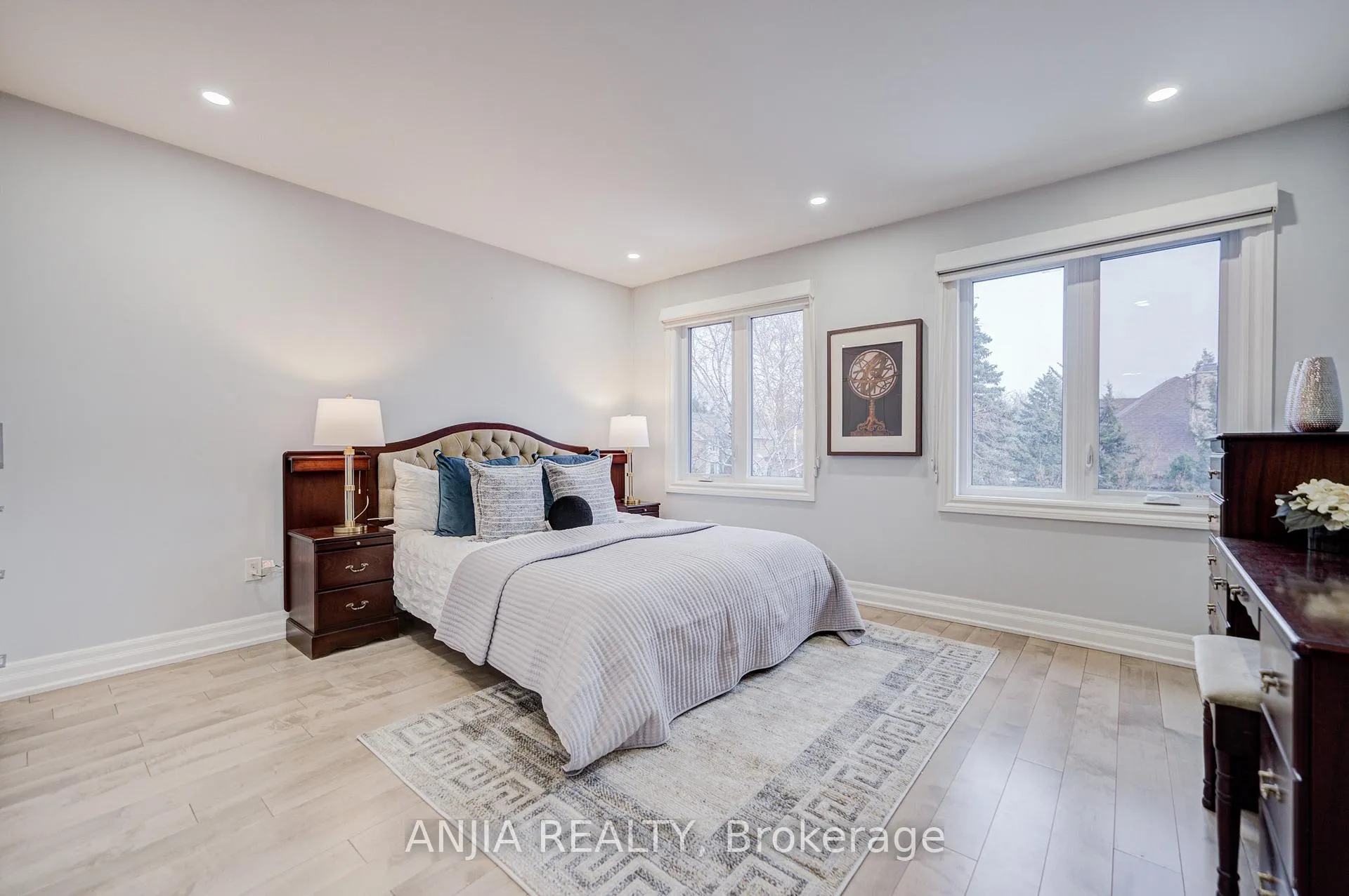 Photo 23 of 63 Reeve Drive, Markham, Markham Village — HOMEH