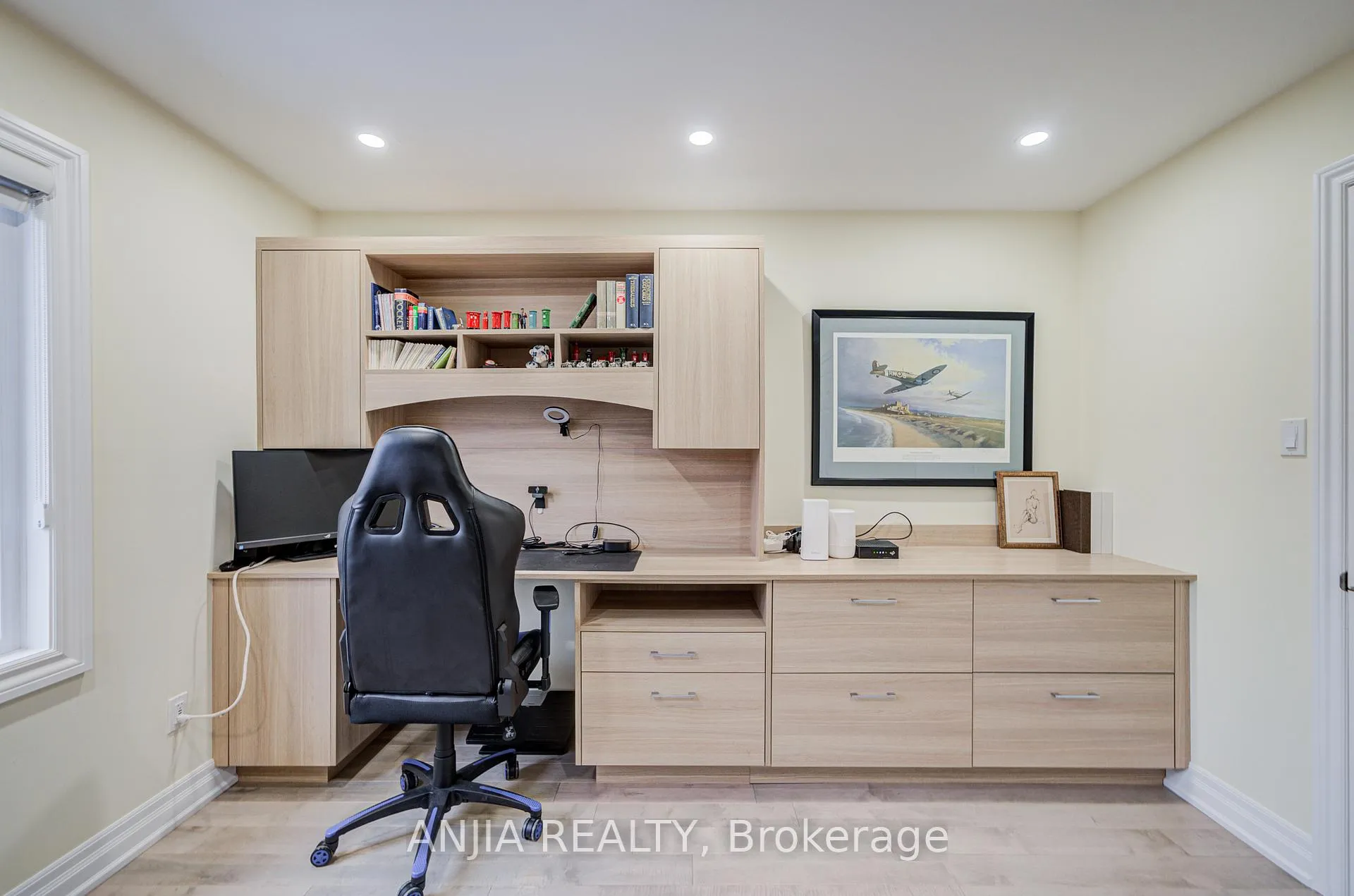 Photo 26 of 63 Reeve Drive, Markham, Markham Village — HOMEH