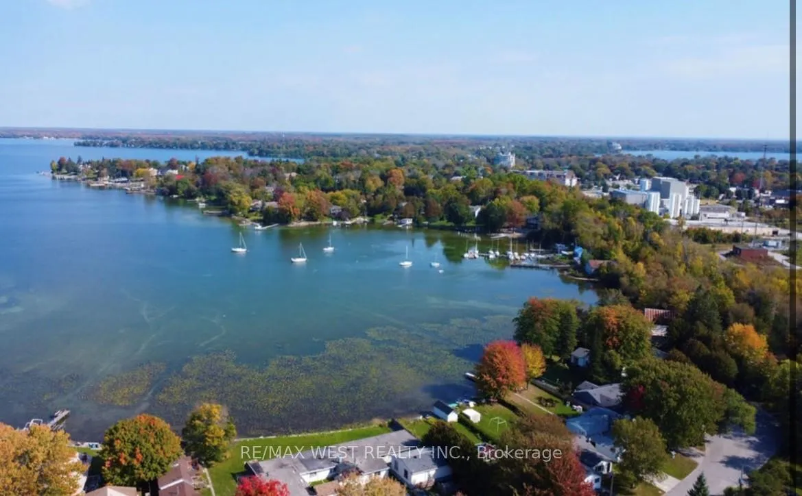 Photo 10 of 159 Cedar Island Road, Orillia — HOMEH