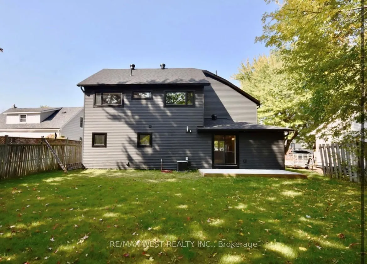 Photo 49 of 159 Cedar Island Road, Orillia — HOMEH