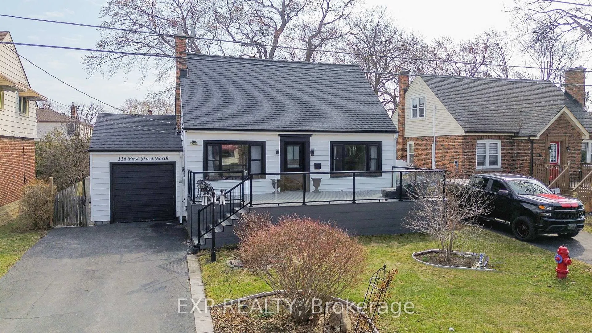 Photo 1 of 116 First Street N, Hamilton, Stoney Creek — HOMEH