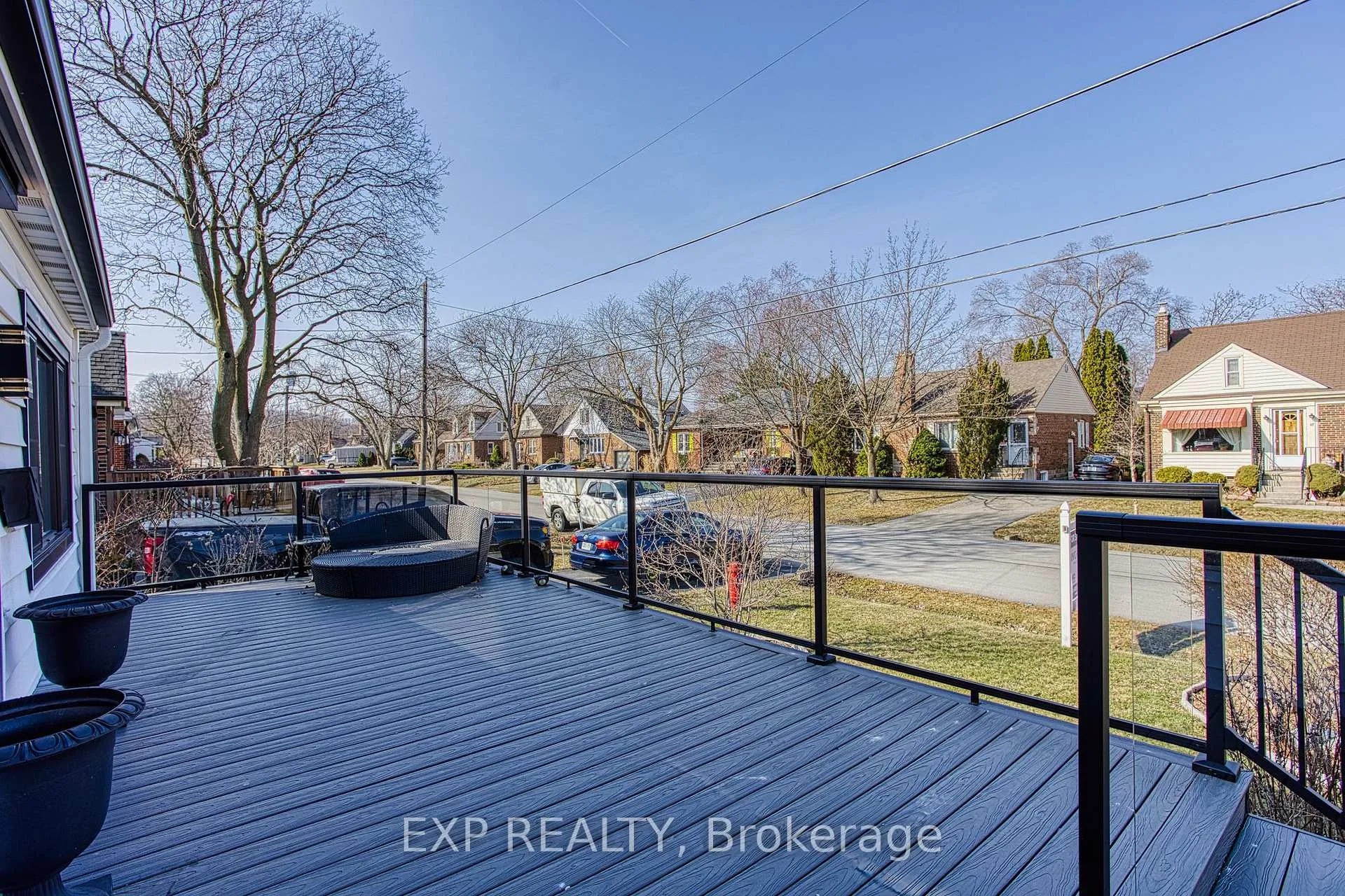 Photo 6 of 116 First Street N, Hamilton, Stoney Creek — HOMEH