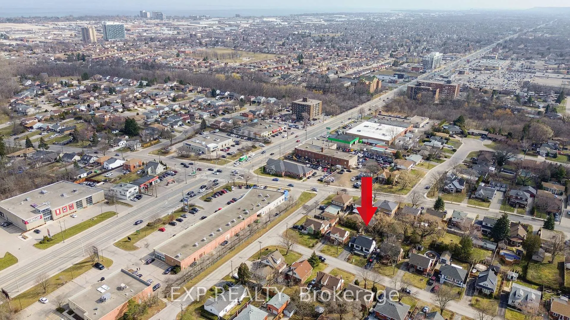 Photo 48 of 116 First Street N, Hamilton, Stoney Creek — HOMEH