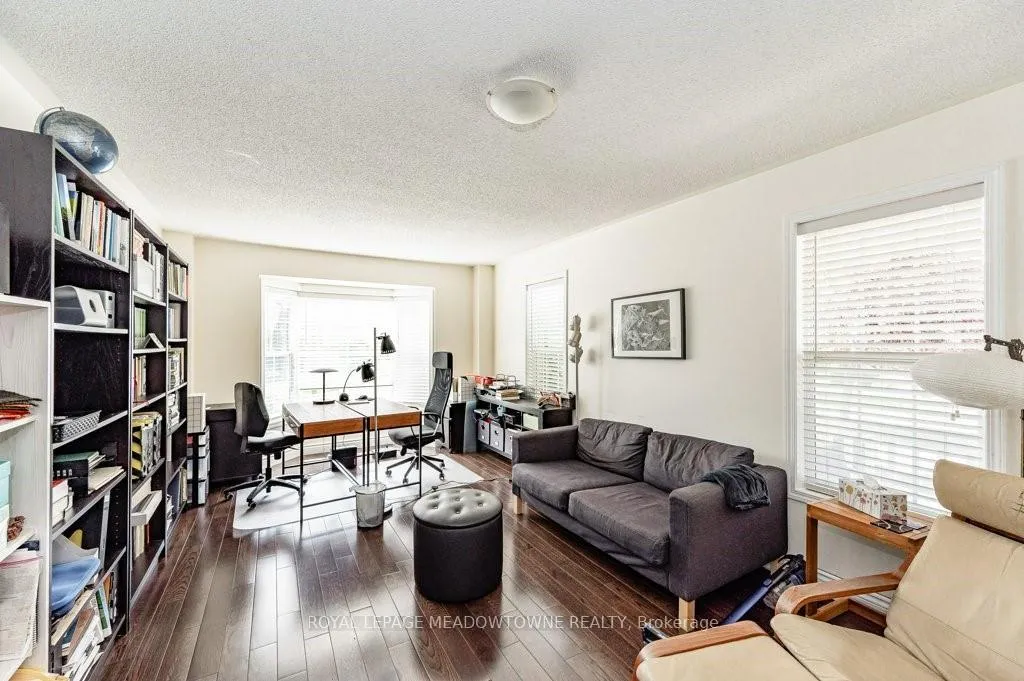 Photo 7 of 381 Baverstock Crescent, Milton, Clarke — HOMEH