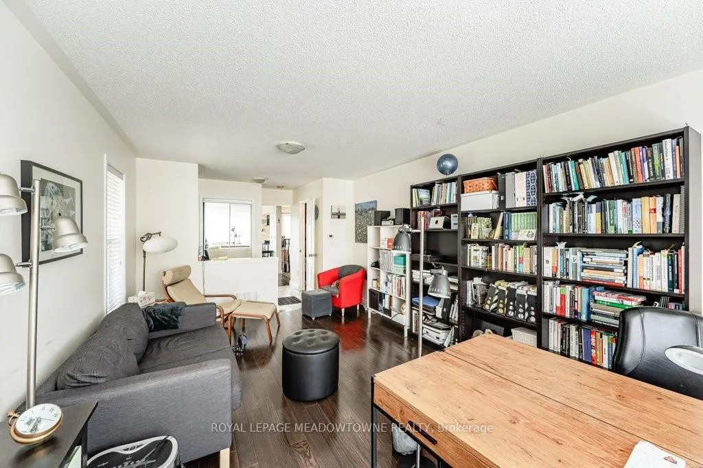 Photo 8 of 381 Baverstock Crescent, Milton, Clarke — HOMEH
