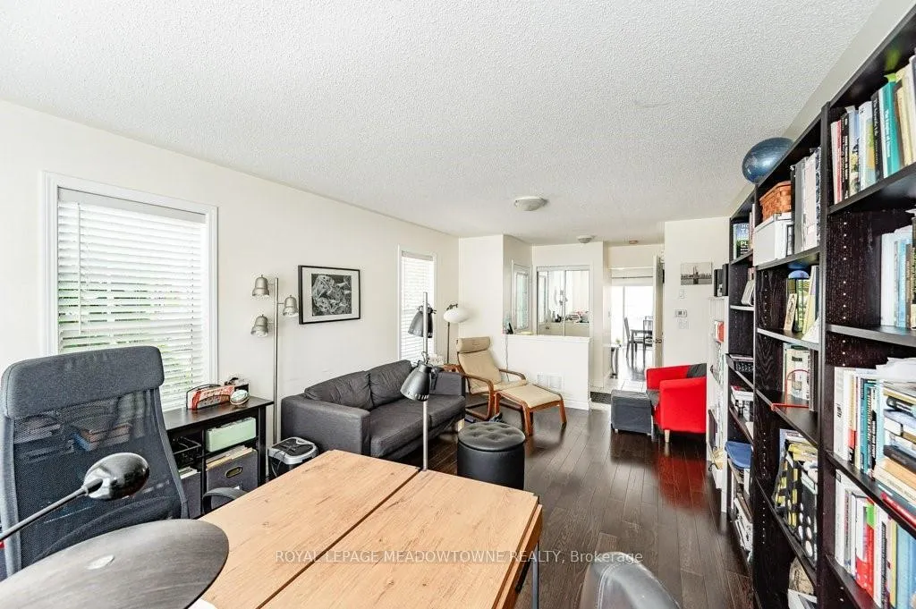 Photo 9 of 381 Baverstock Crescent, Milton, Clarke — HOMEH
