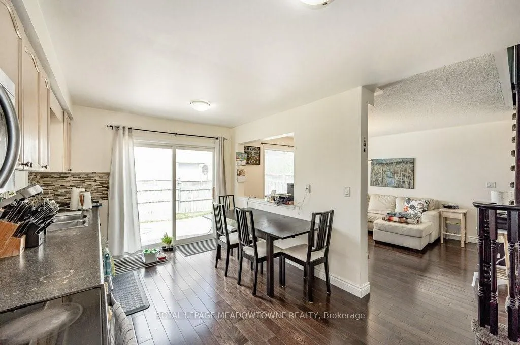 Photo 13 of 381 Baverstock Crescent, Milton, Clarke — HOMEH
