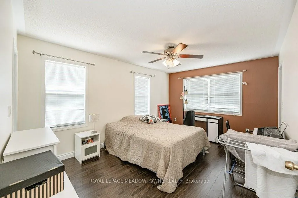 Photo 21 of 381 Baverstock Crescent, Milton, Clarke — HOMEH