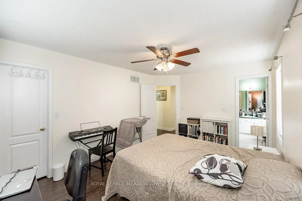 Photo 22 of 381 Baverstock Crescent, Milton, Clarke — HOMEH