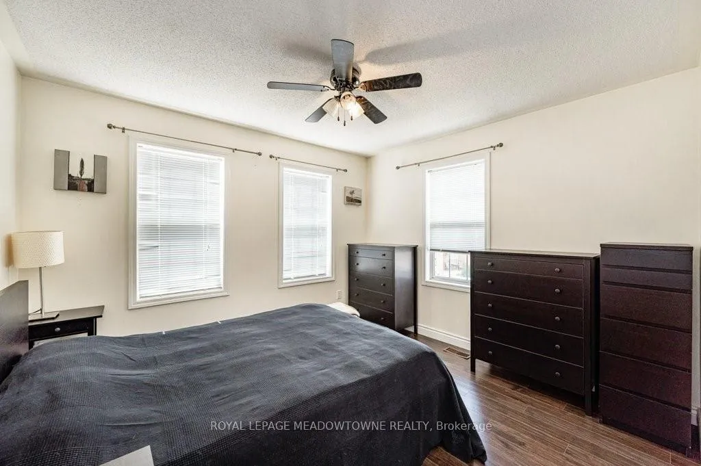 Photo 25 of 381 Baverstock Crescent, Milton, Clarke — HOMEH
