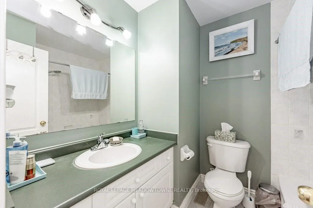 Photo 29 of 381 Baverstock Crescent, Milton, Clarke — HOMEH