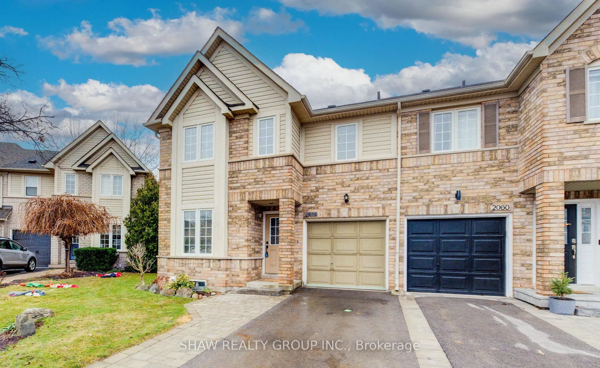 Photo 1 of 2058 Glenhampton Road, Oakville, Westmount — HOMEH